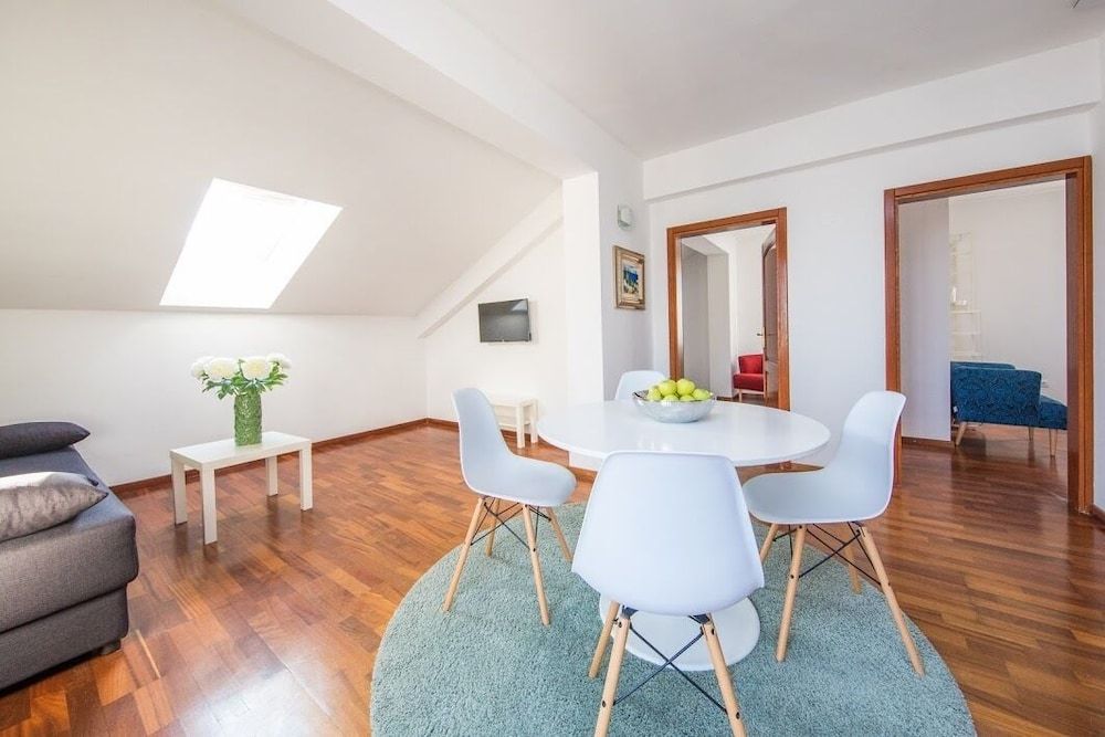 undefined Villa Dard 7