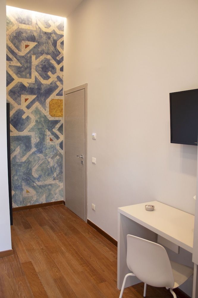 Relais Villa Montedonzelli Deluxe Double Room 7