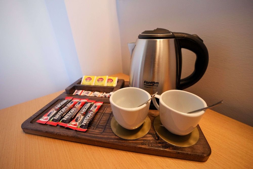 Stargate Hotel&Spa Luxury Studio Suite, Smoking, City View 7