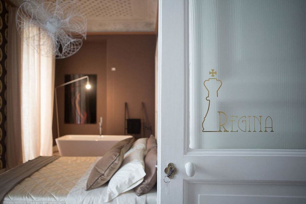 Palazzo Cannavina Luxury Suite (Regina) 4
