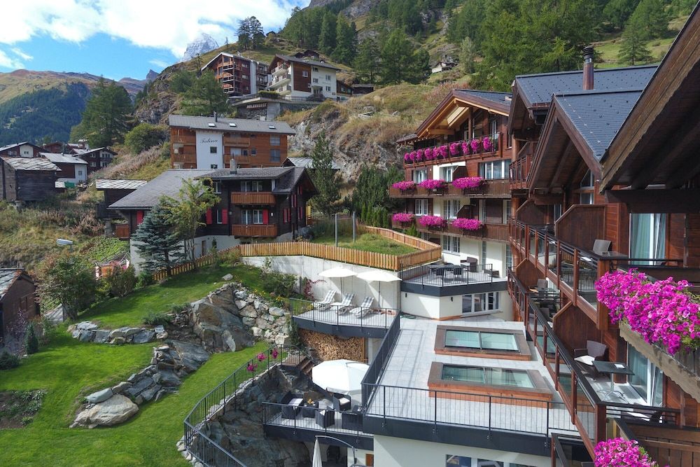 undefined Hotel Sonne Zermatt 5