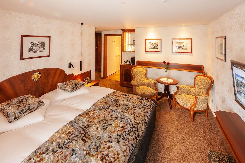 undefined Hotel Sonne Zermatt 2