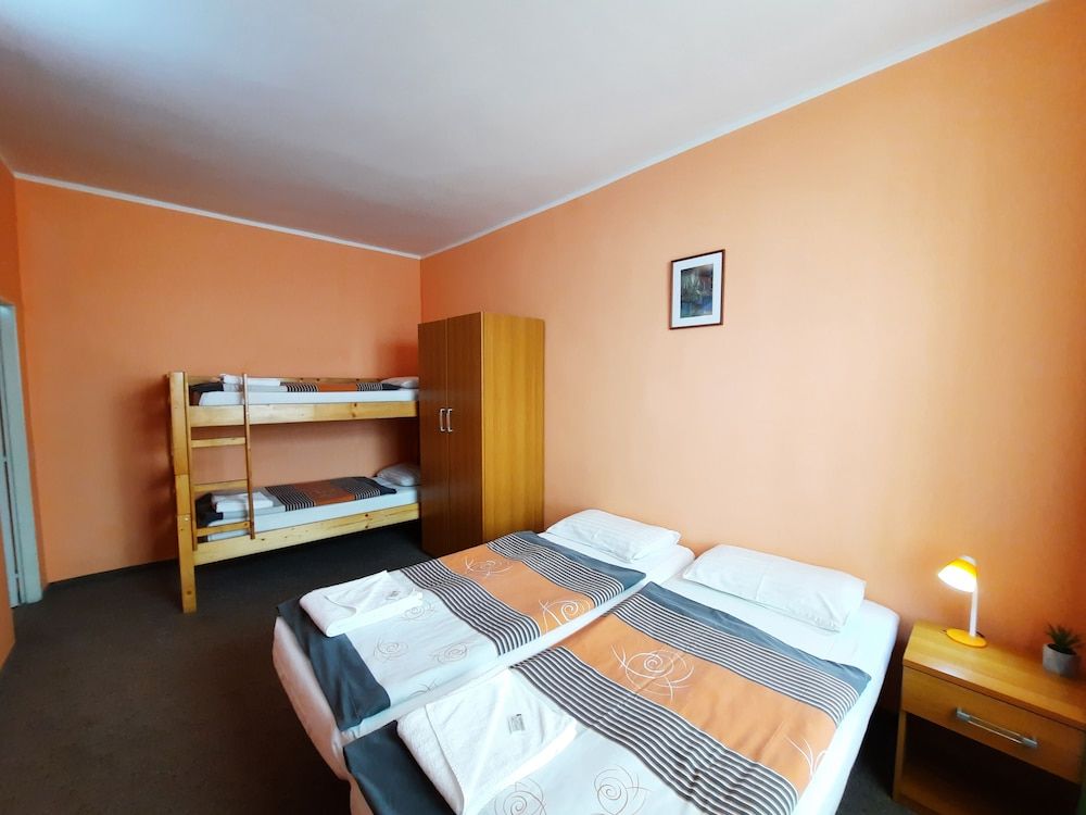 Pension City Center Comfort Apartment, 1 Bedroom 2