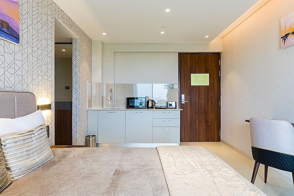 AR Suites Jewels Royale Studio Room without Balcony 11
