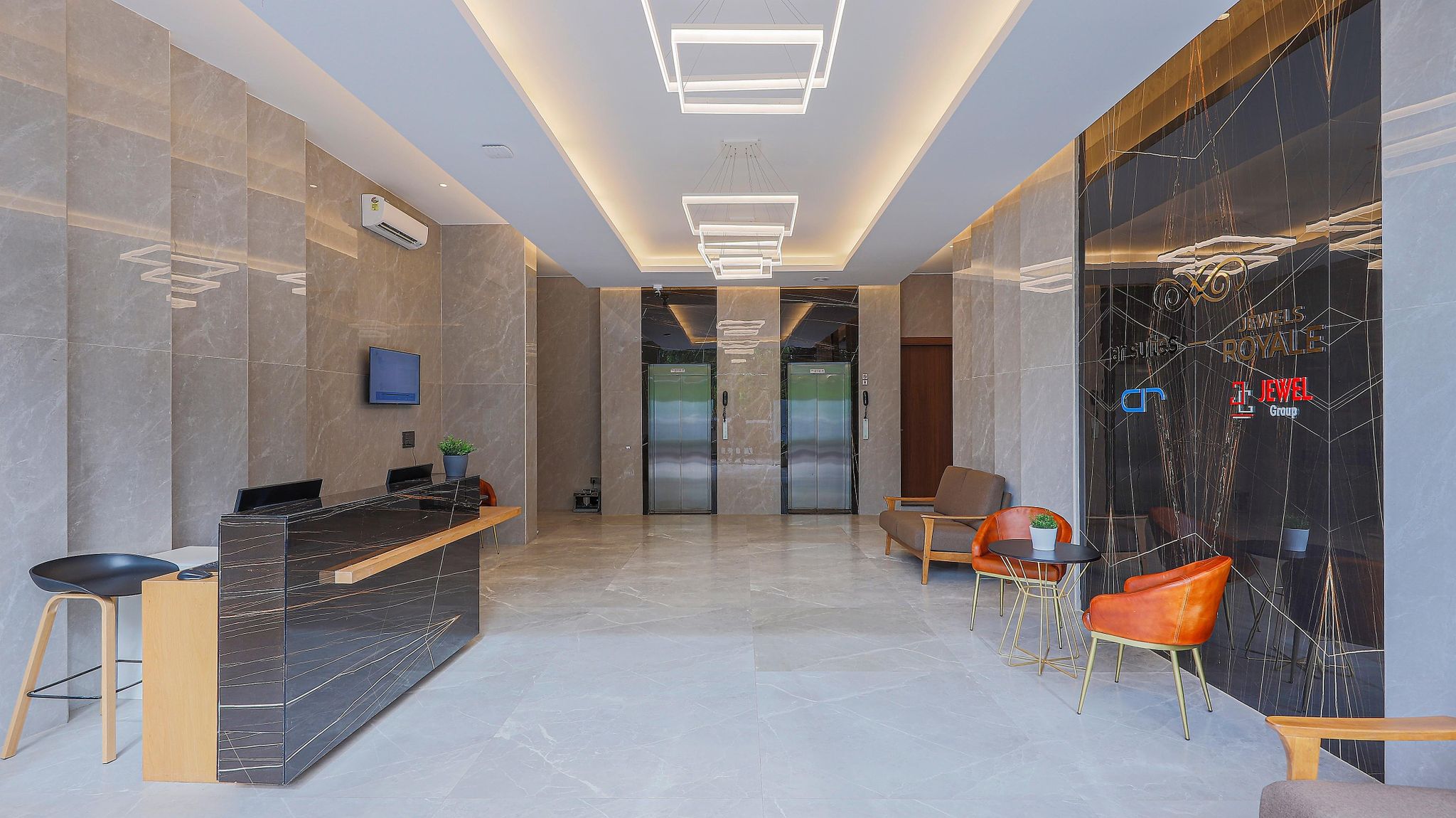undefined AR Suites Jewels Royale 2