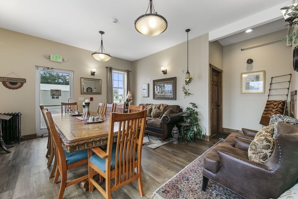 Twisters Bed and Breakfast Classic Room 5