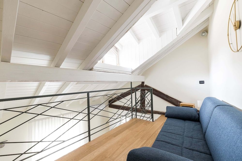 Palazzo Odescalchi Business Apartment (UNITA 7) 4