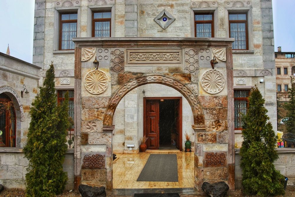 undefined Caravanserai Inn Hotel 6