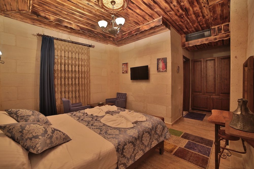 undefined Caravanserai Inn Hotel