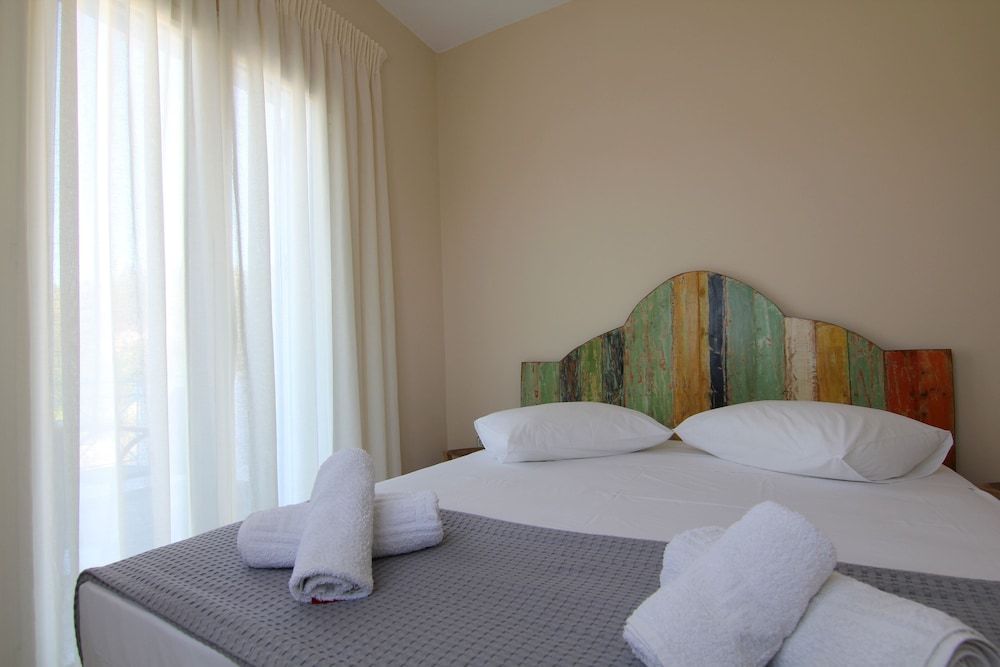 Grand Bleu Apartments & Villas Comfort Villa, 3 Bedrooms, Private Pool, Sea View 5