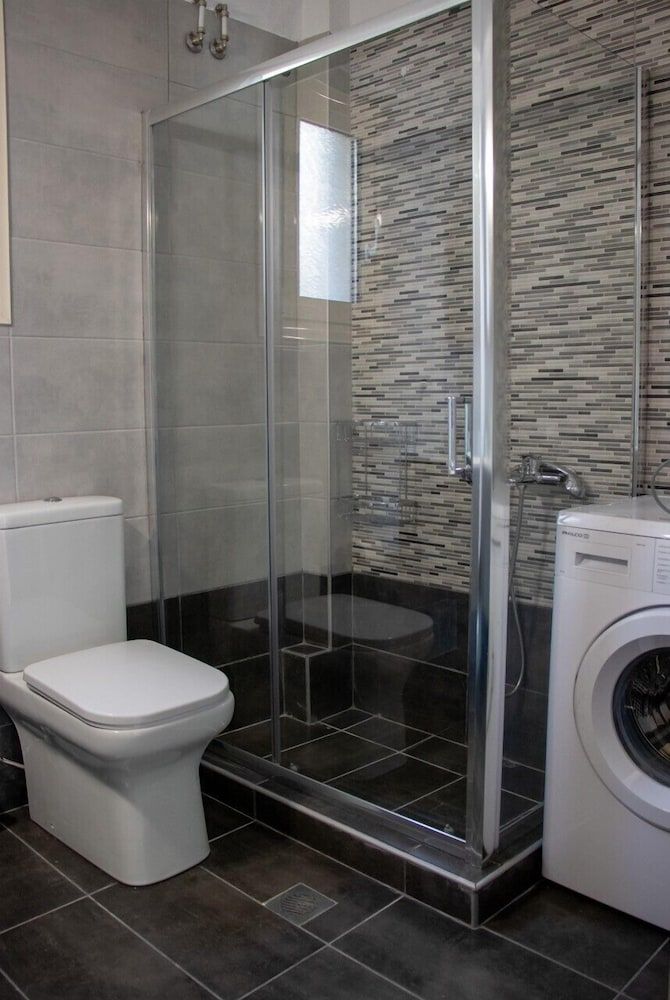 Grand Bleu Apartments & Villas Deluxe Apartment, 2 Bedrooms, Sea View 6