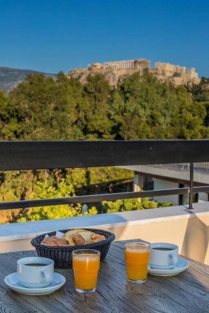 undefined Acropolis Vision 5