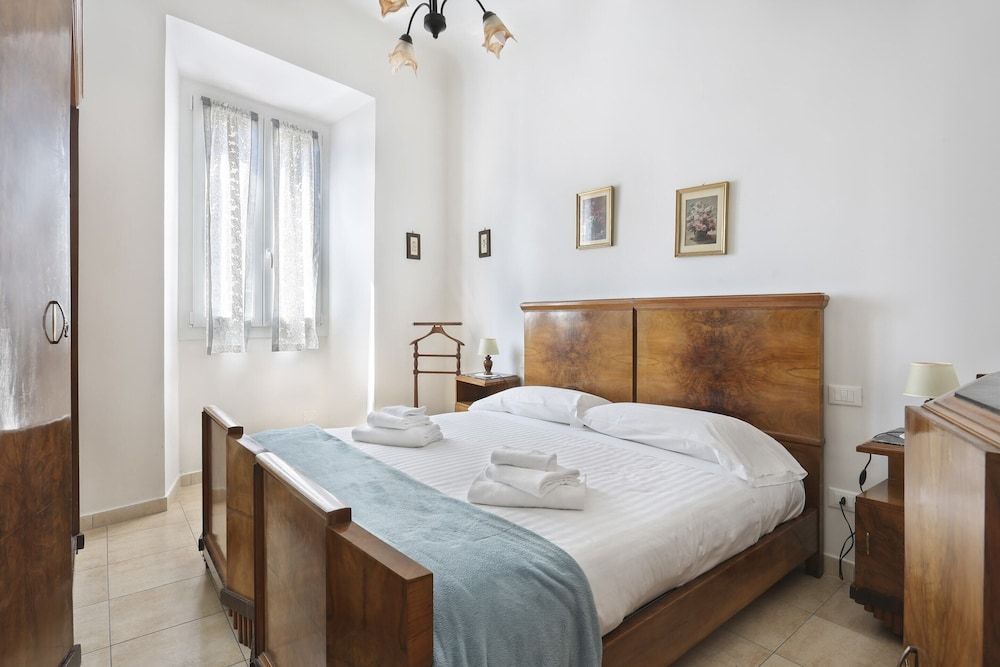 undefined Le Grazie Apartments in Superb Location 2