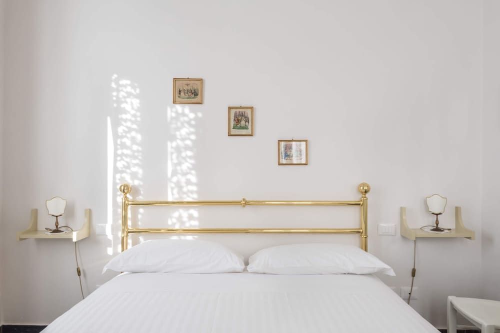 Le Grazie Apartments in Superb Location Apartment, 2 Bedrooms (Grazie 2) 19