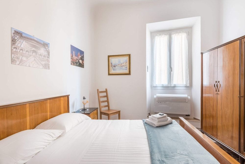 Le Grazie Apartments in Superb Location Apartment, 2 Bedrooms 17