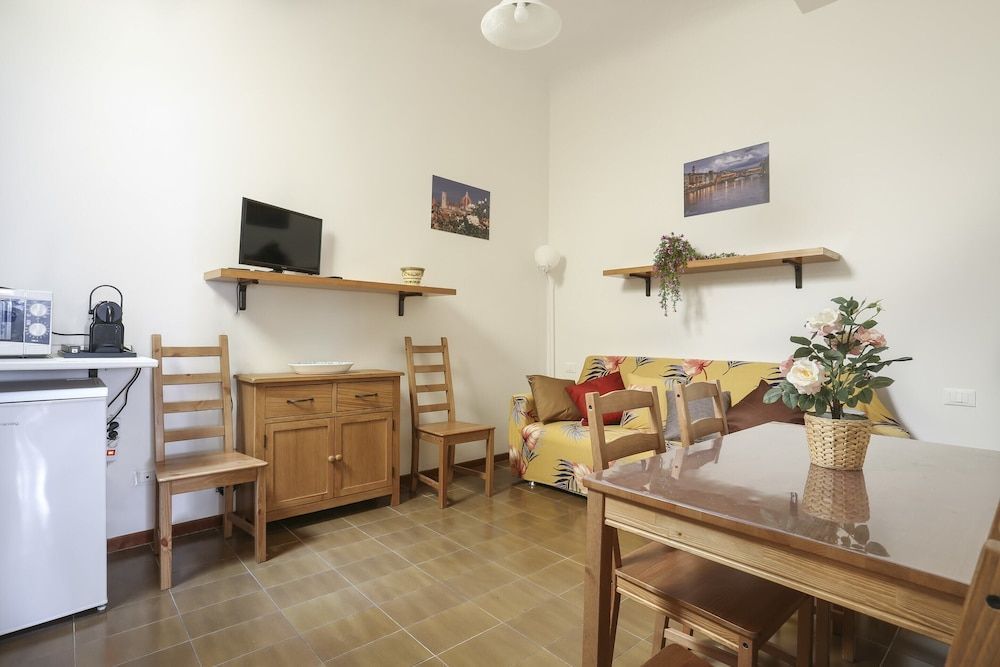 Le Grazie Apartments in Superb Location Apartment, 2 Bedrooms 25