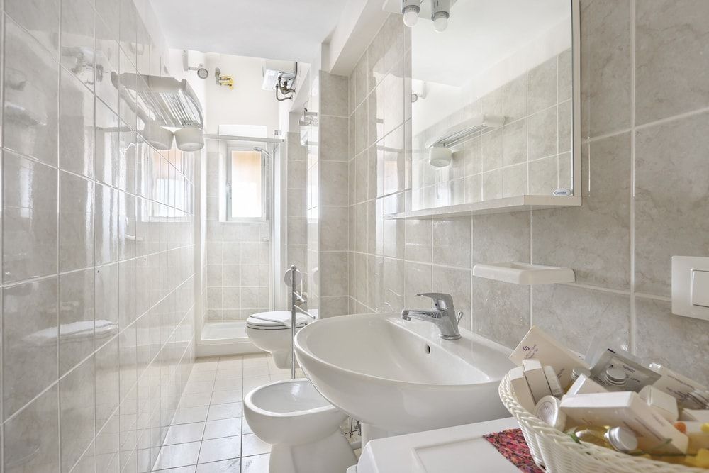 Le Grazie Apartments in Superb Location Apartment, 2 Bedrooms 21