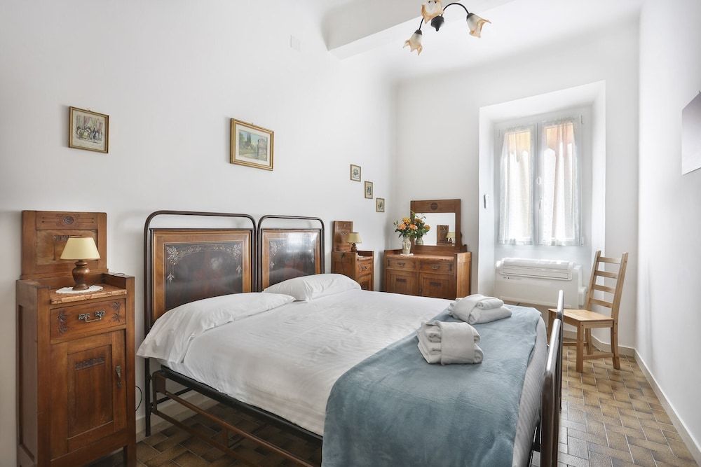 undefined Le Grazie Apartments in Superb Location 3