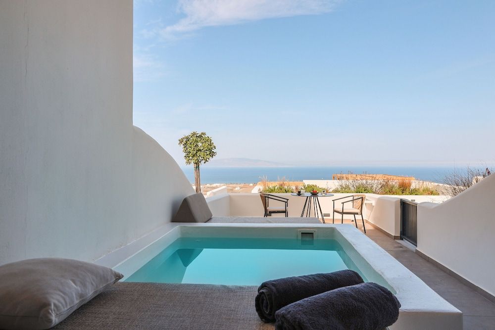 undefined North Wind Luxury Suites 10