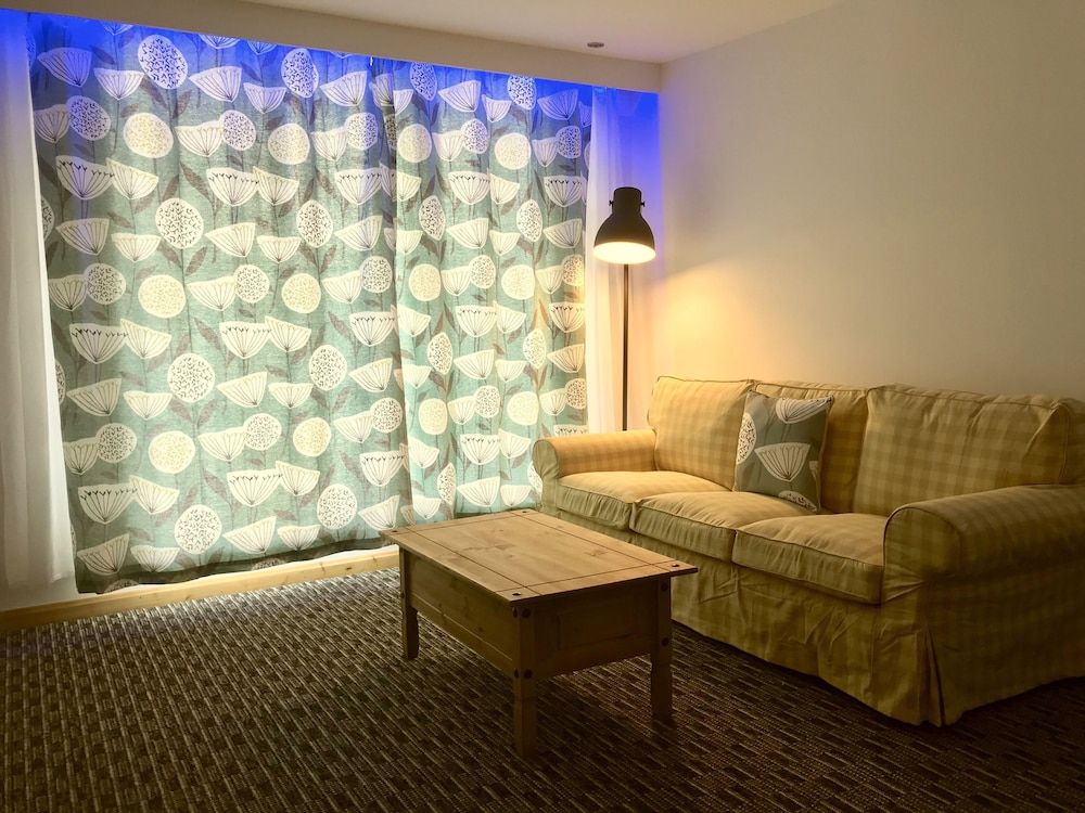 The Waterfront Lodges Deluxe Twin Room, 2 Double Beds, Balcony, Lake View 16