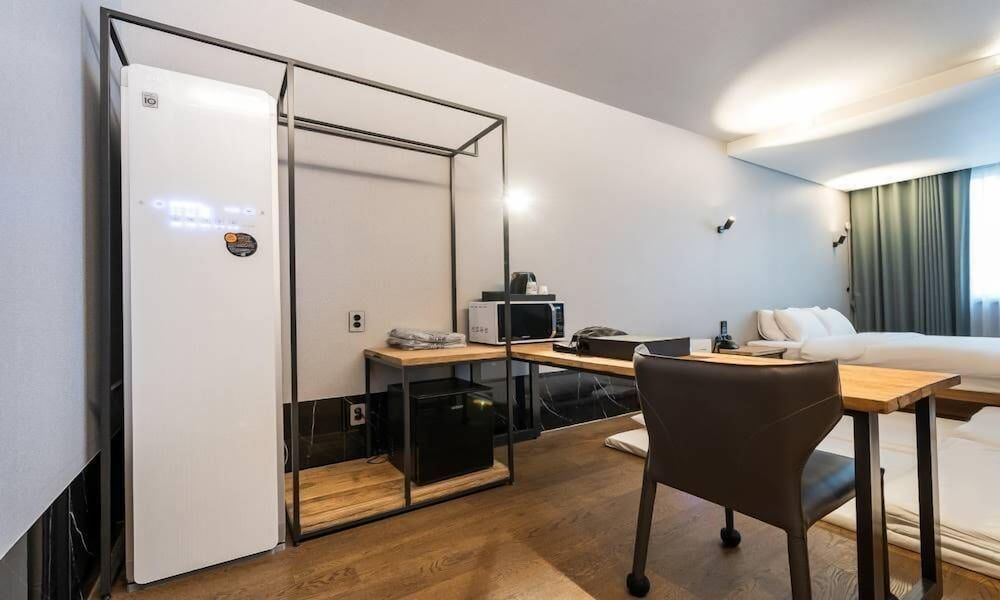 Anseong Nomad Hotel Family Room 7