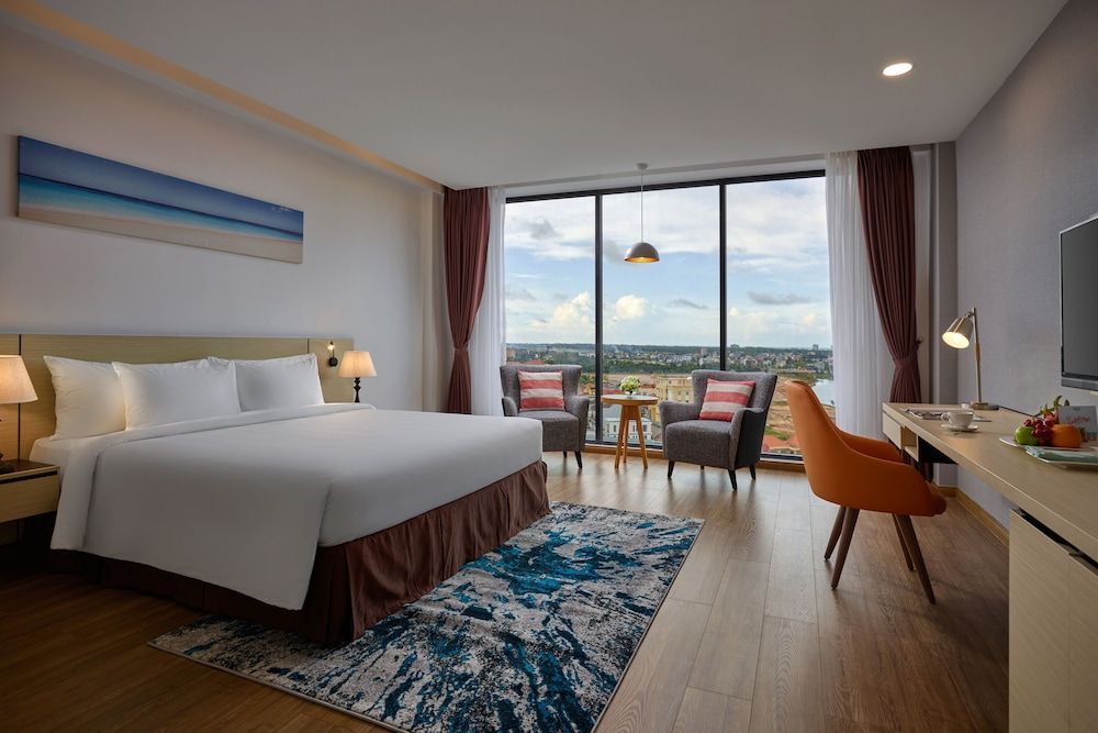 SAM Quang Binh Hotel