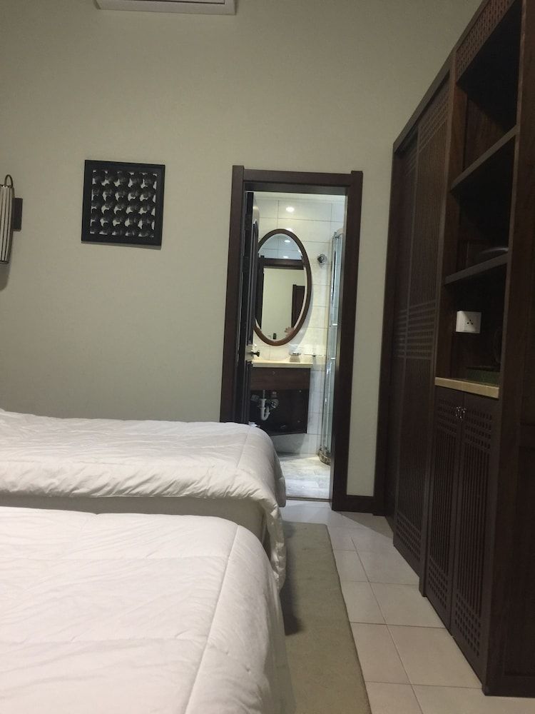 Standard 2 Single Beds