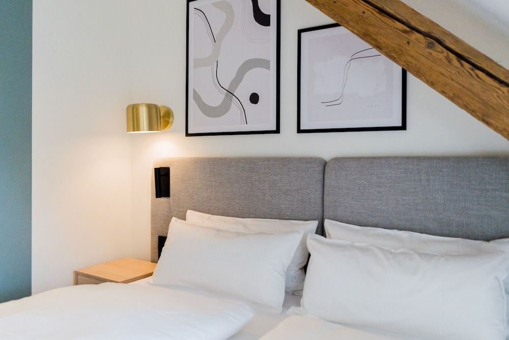 Bob W Peterhof Double Room 3