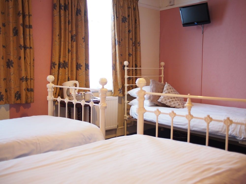 Triple Room, Private Bathroom (Room 4)