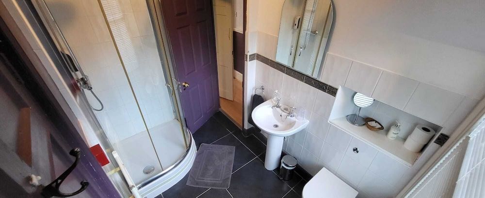 Double Room, Ensuite (room 6)