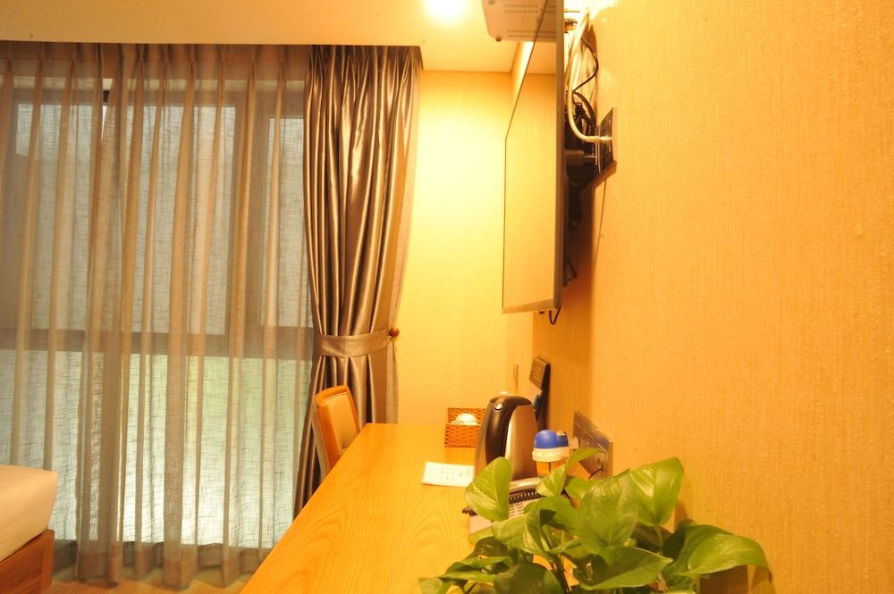 undefined Imperial Saigon Hotel 5