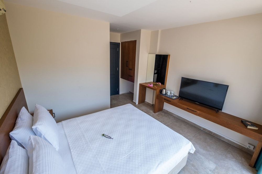 On Oda Oludeniz Standard Room, 1 Bedroom, Pool View 14