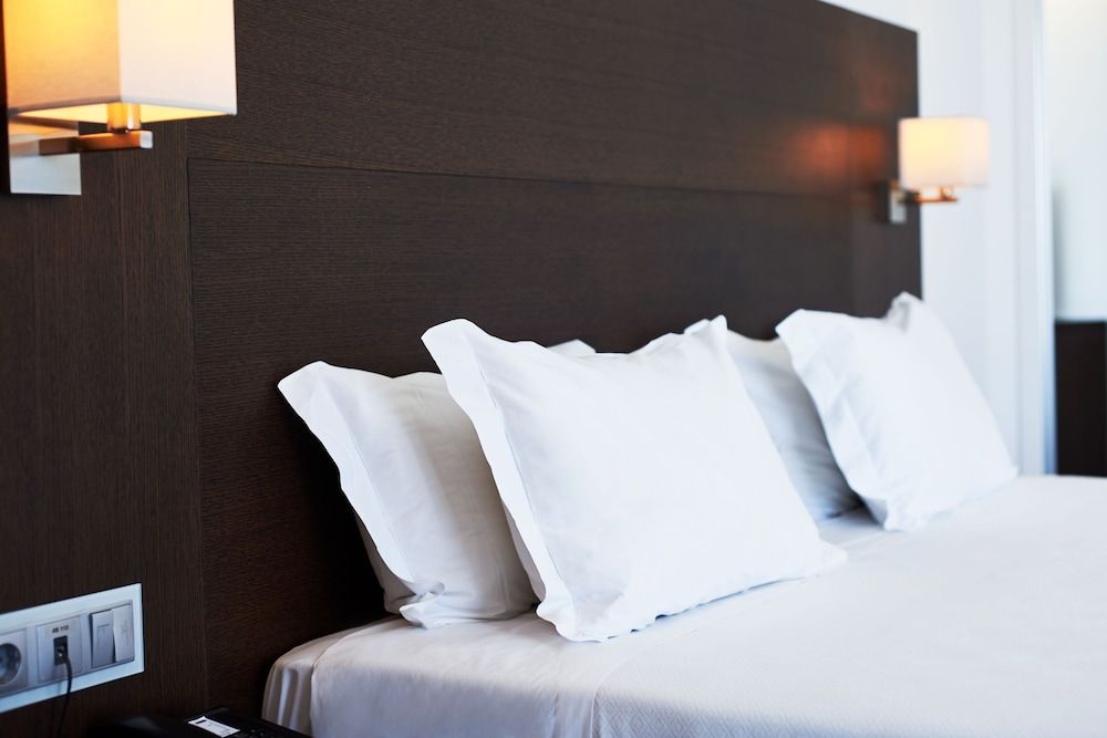 Deluxe Suite, Twin and Double, Garden View, Balcony
