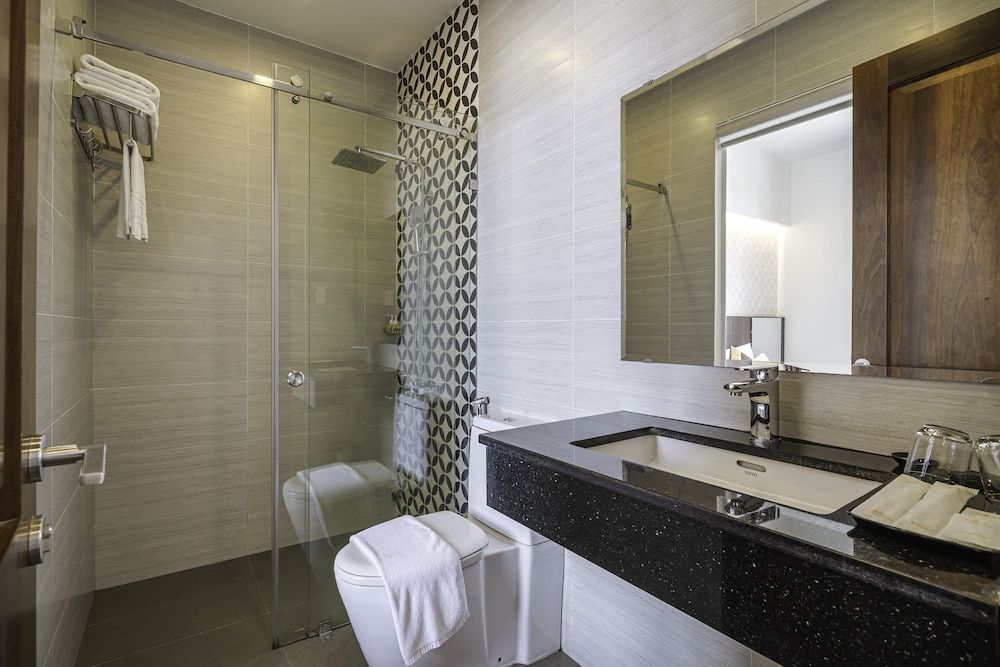 Minh Chien Hotel Deluxe Double Room 13