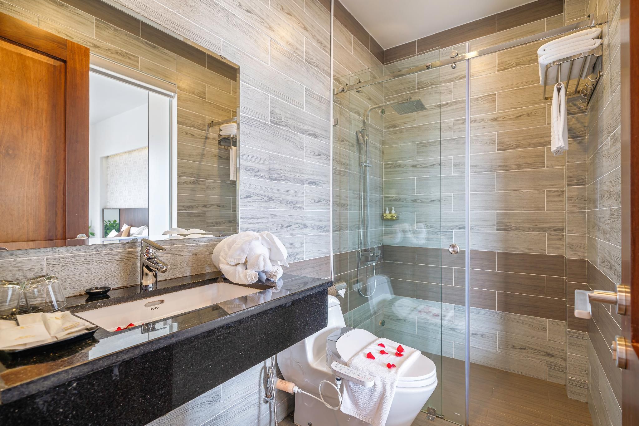 1 King Premium Suite