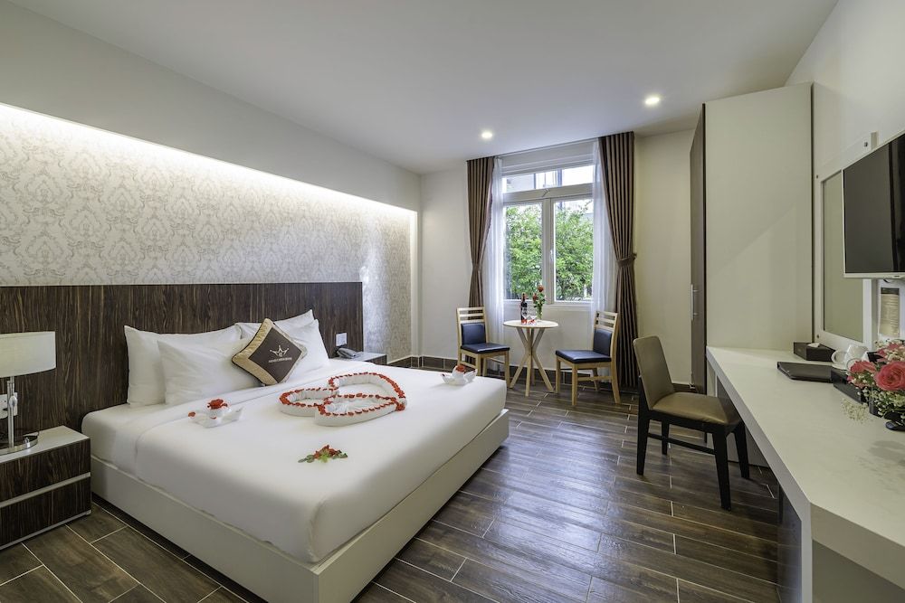 undefined Minh Chien Hotel