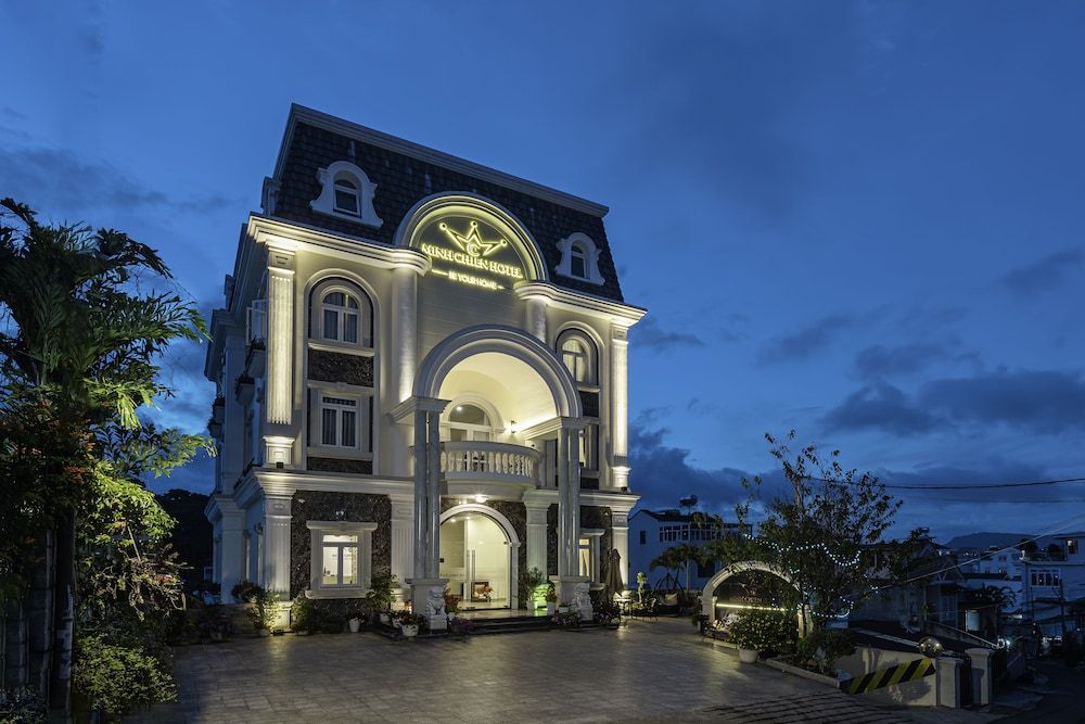 undefined Minh Chien Hotel 6