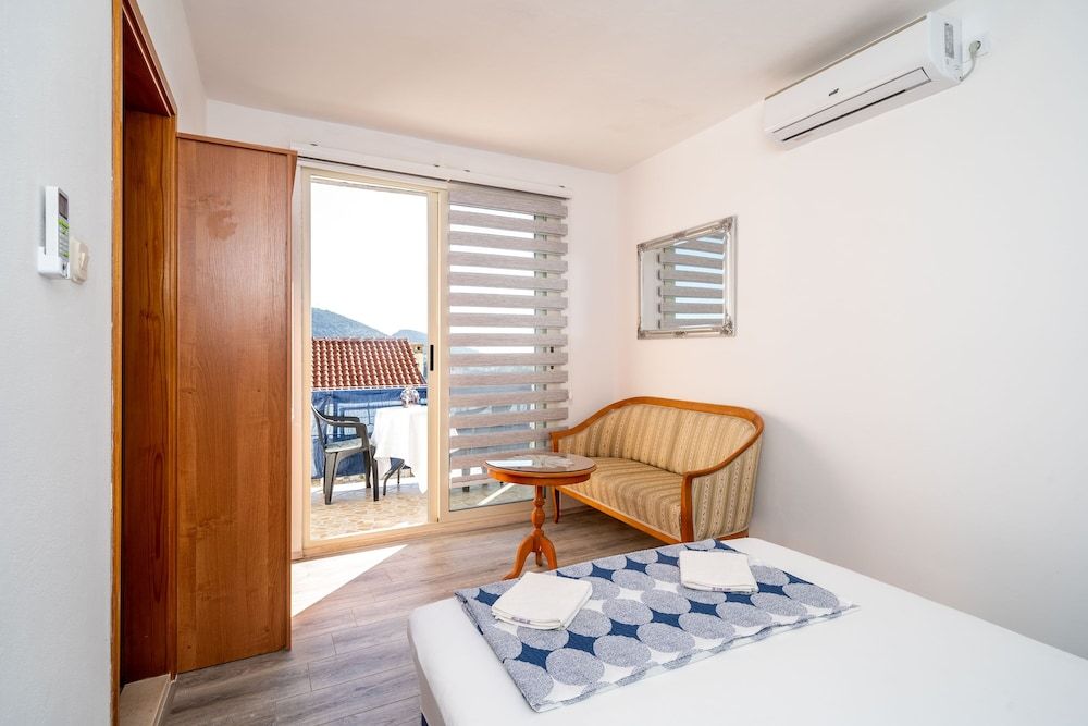 undefined Apartment & Rooms Alan