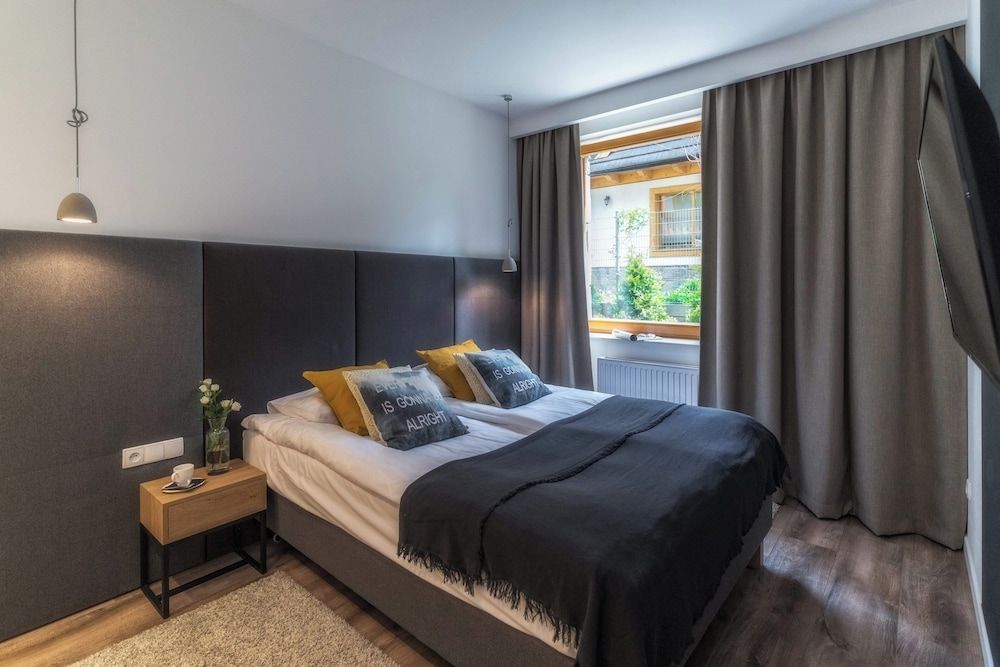 ApartHotel Giewont Deluxe Apartment (007 with SPA, Pool access)