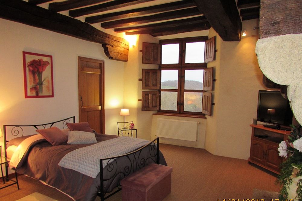 Manoir De La Coudre Panoramic Double Room, 1 Double Bed, River View (1) 3