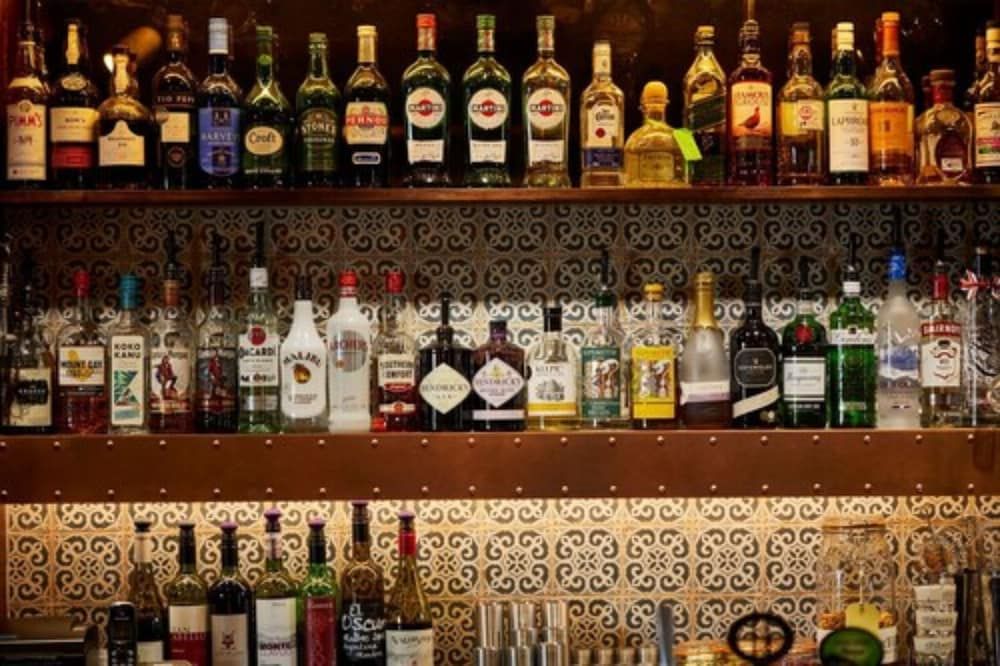 Bar