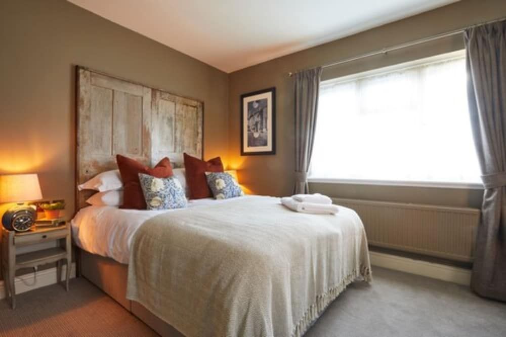 The Quarrymans Arms Large Double Room