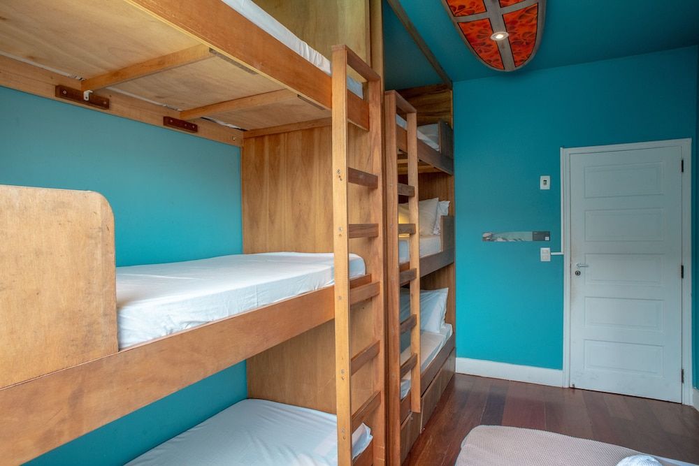 Shared Dormitory, Mixed Dorm