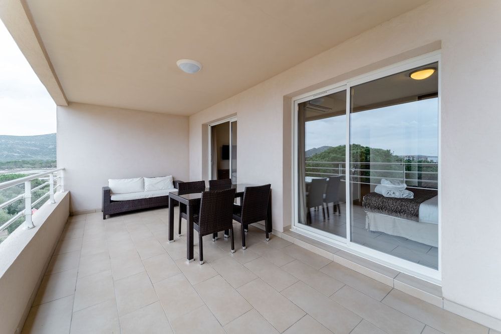 Comfort Apartment, 1 Bedroom, Terrace, Garden Area