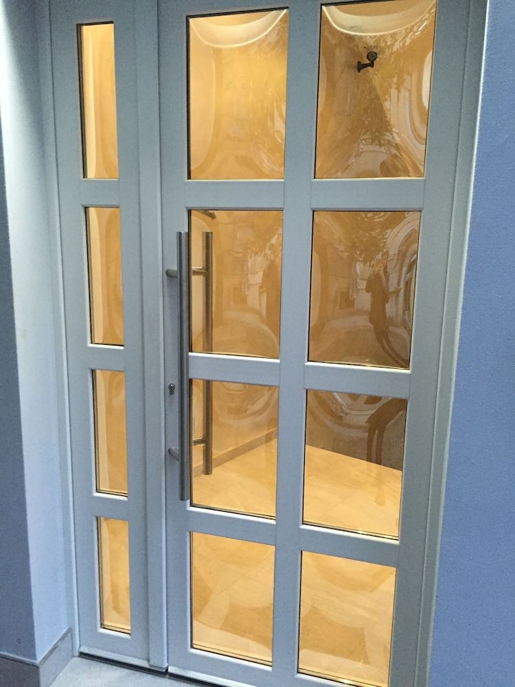 undefined Picaflor 2