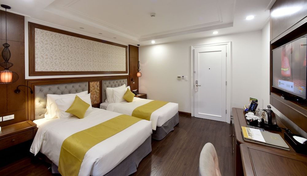 undefined Garco Dragon Hotel 2 2