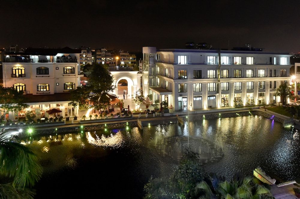 undefined Garco Dragon Hotel 2 6