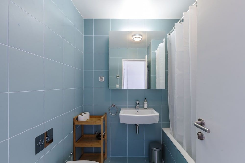 Go2oporto Fontainhas Design Studio, City View 9