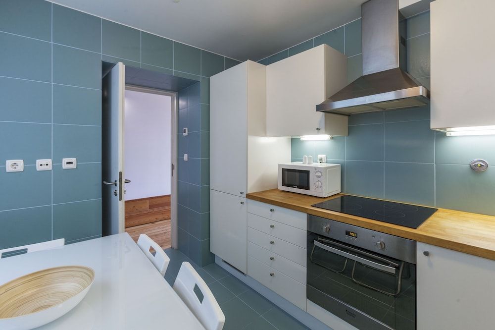 Go2oporto Fontainhas Design Apartment, 2 Bedrooms, City View 6