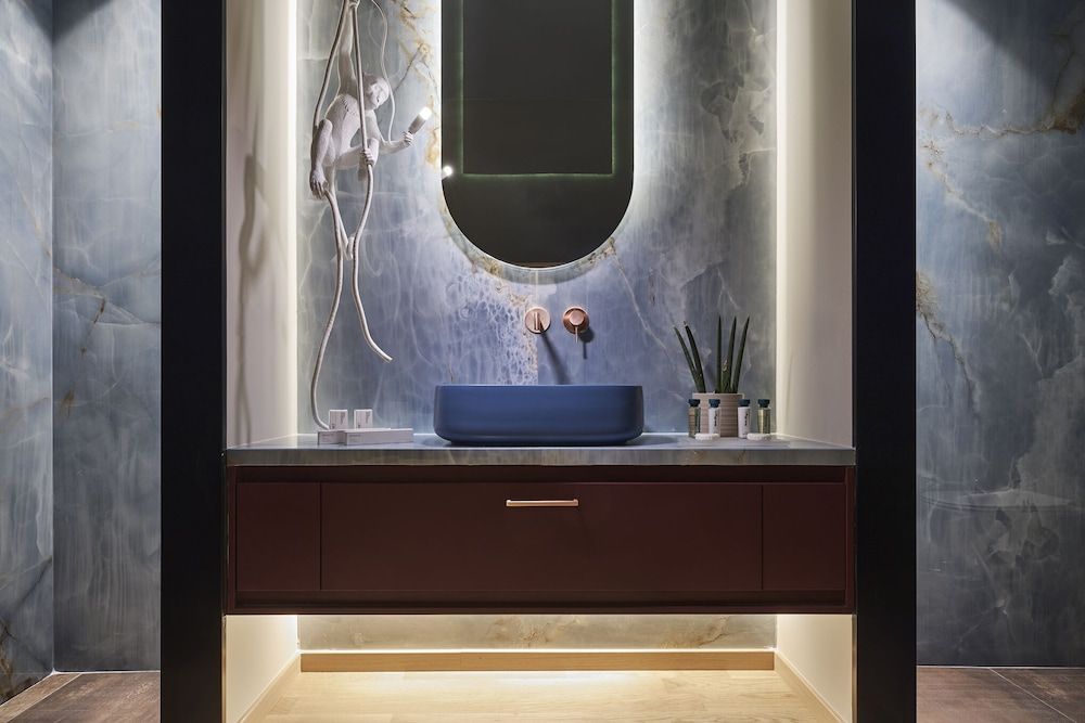 Cama Luxury Suites Glyfada Deluxe Double Room, Partial Sea View 10